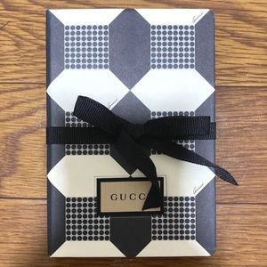 🌟 GUCCI Notebook Tie-Up